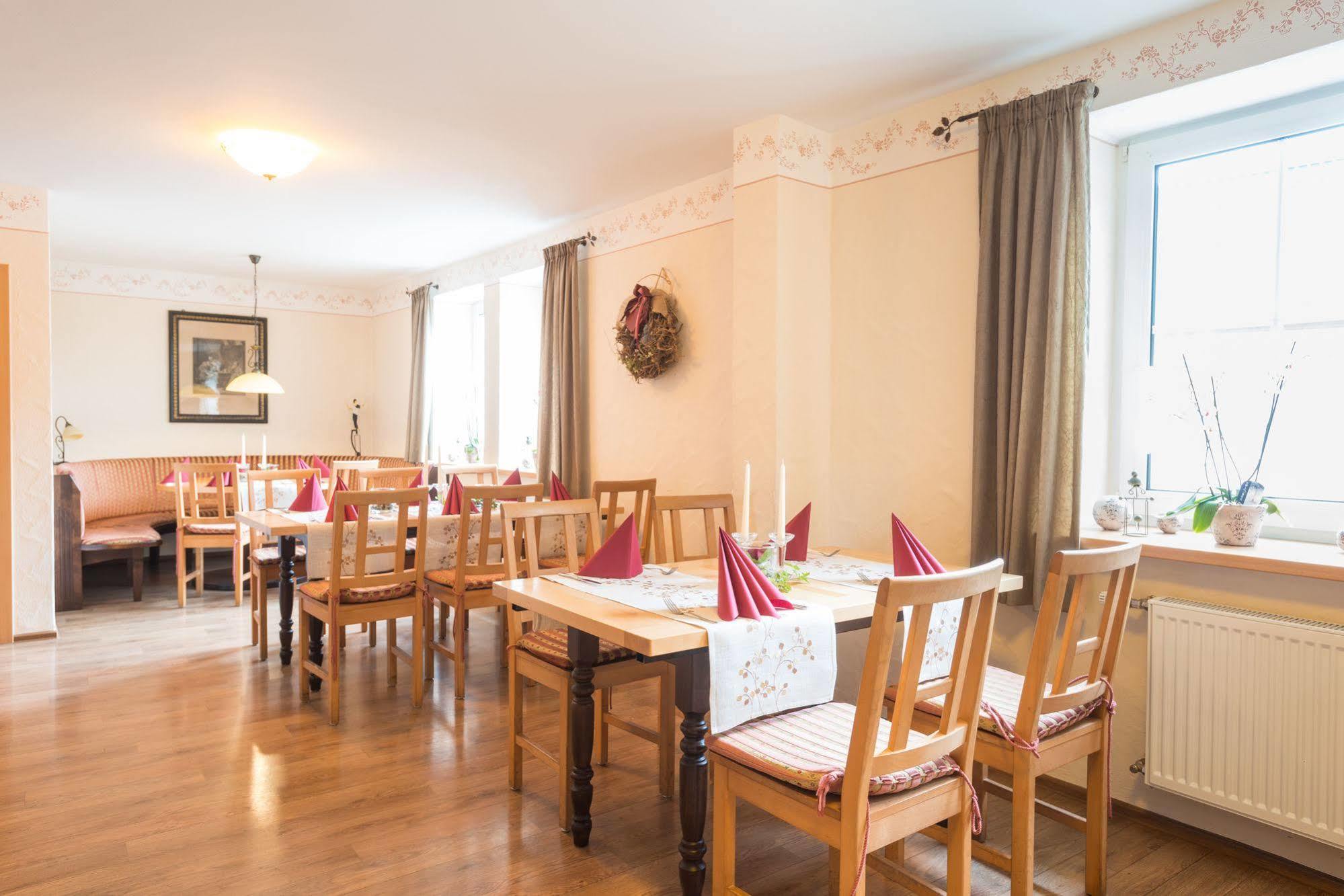 Brauers Landarthotel Gmbh